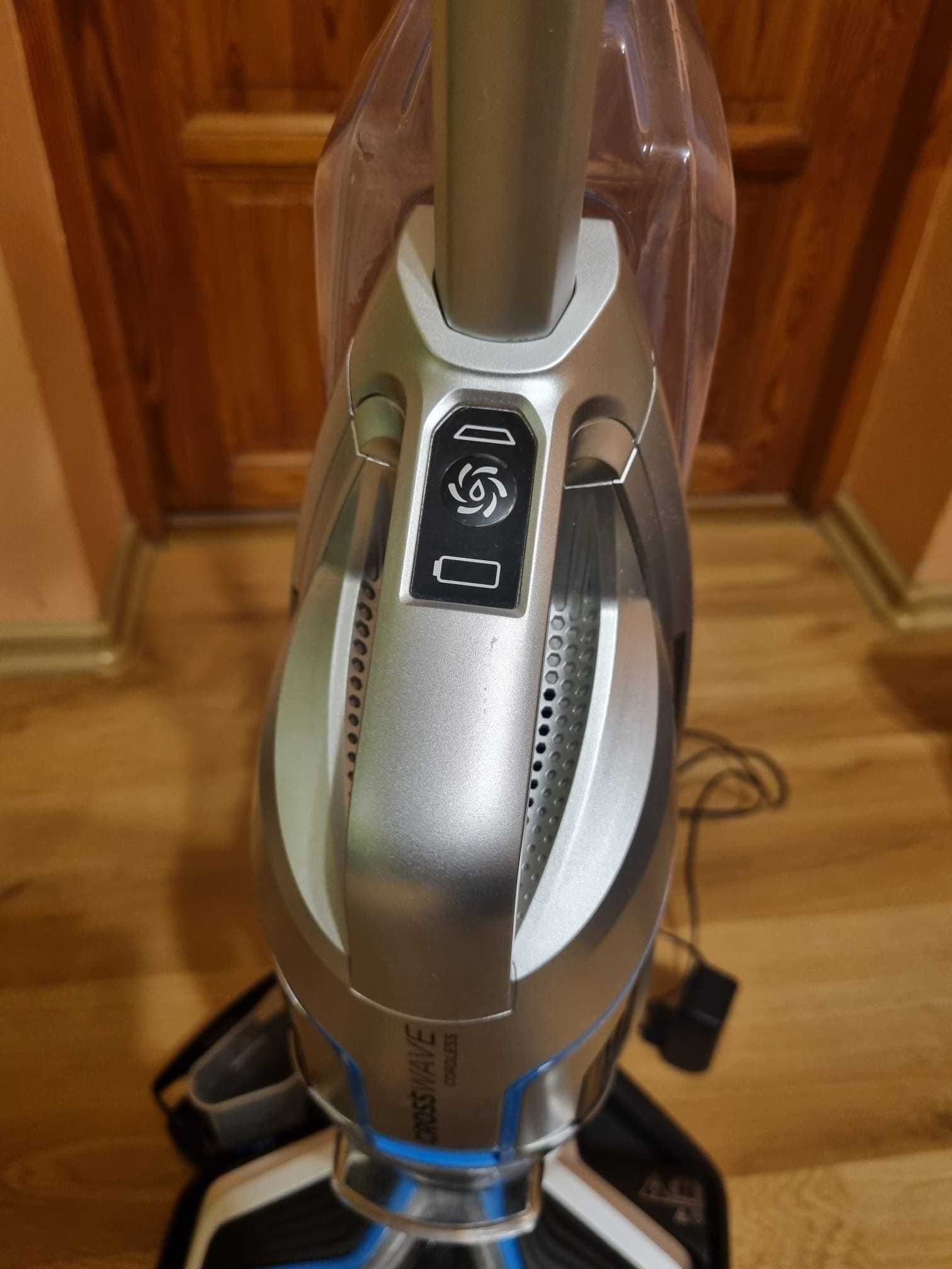 Odkurzacz myjący wielofunkcyjny BISSELL CrossWave Cordless, stan bdb