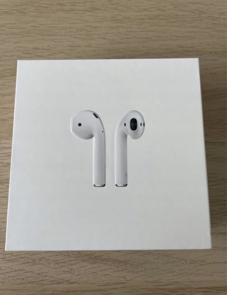 AirPods.