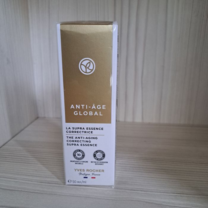 Przeciwzmarszczkowa esencja korygująca 50 ml