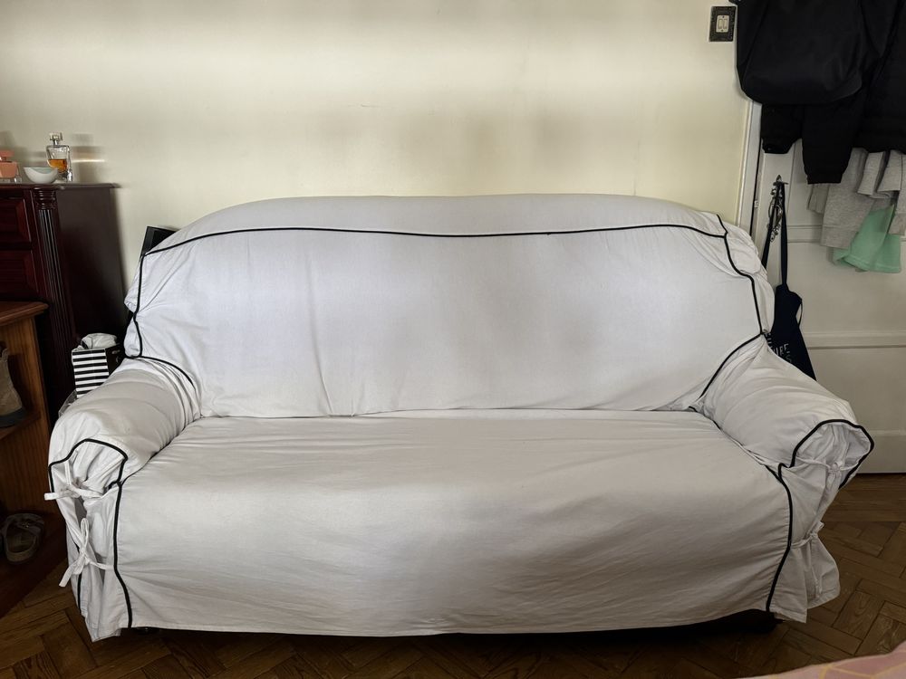 Conjunto sofa e cadeirão de napa castanho