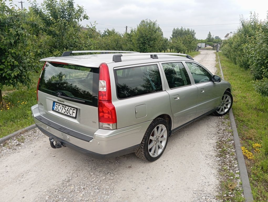 Volvo V70 2.4 d5