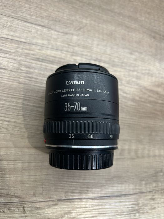 Canon 35-70 f3.5-4.5 A