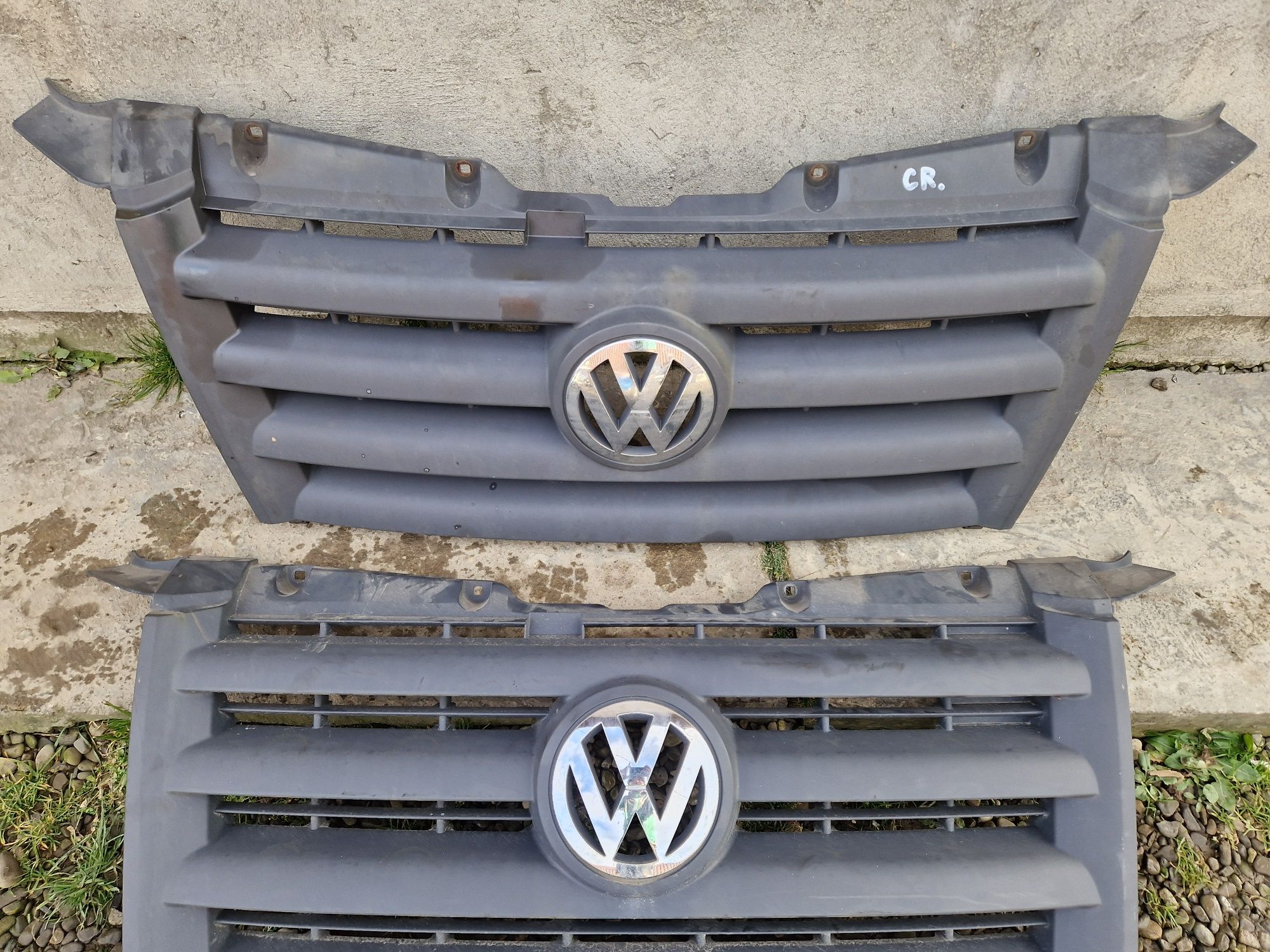 Решітка Решотка решетка радиатора VW Crafter 2006-2010