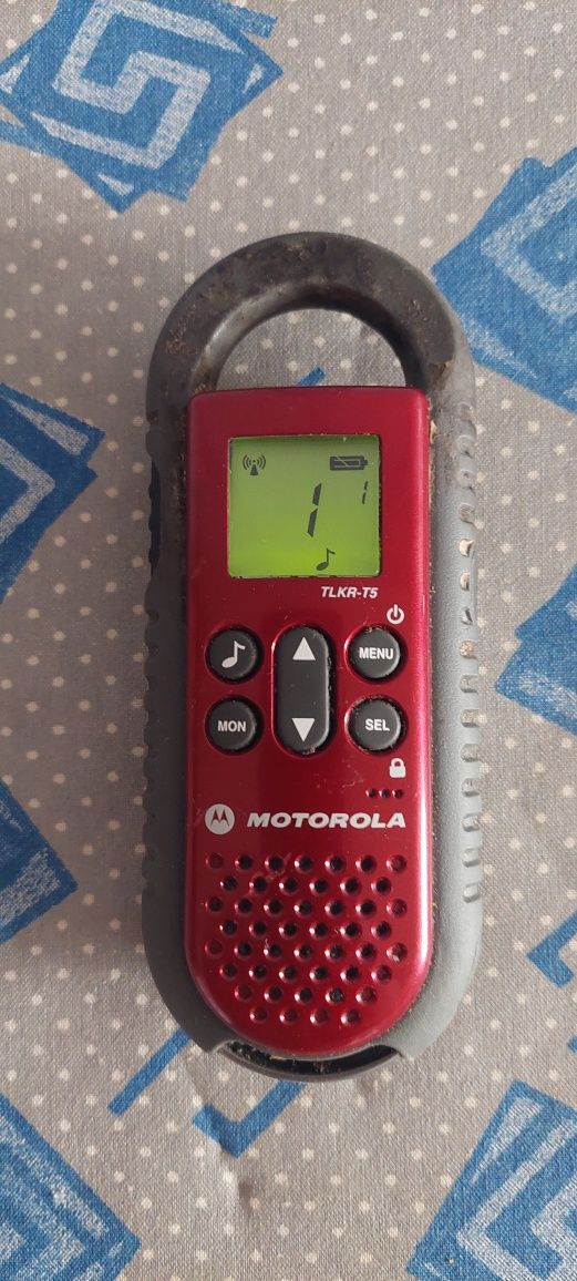 Продам рацию TLKR-T5