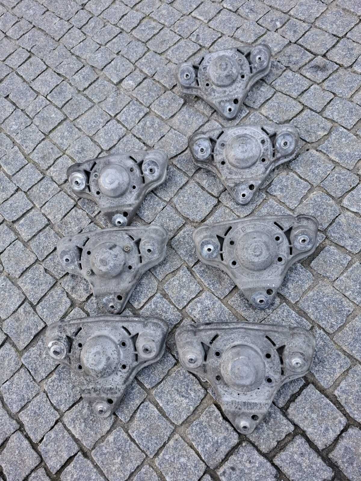 AUDI A4 B5/A6 C5/PASSAT B5 - Topo Amortecedor Alumínio 8D0,412,383E