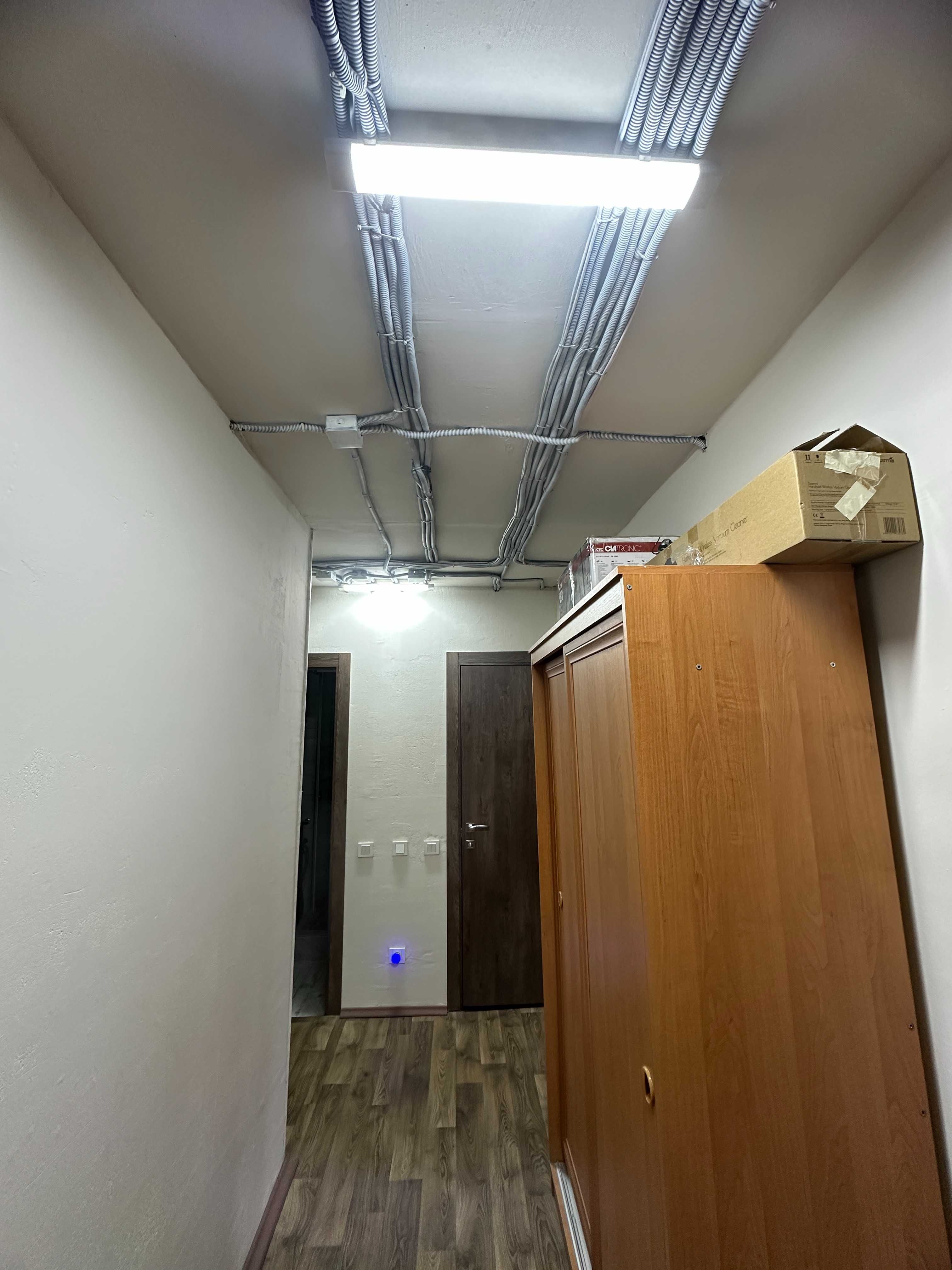 4 комнатная квартира с кладовкой, кирпичный дом, ЦЕНТР! Газ есть, ТОРГ