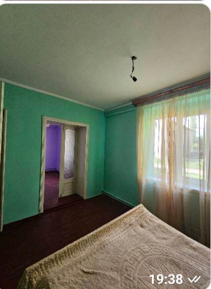 Продаж квартири смт.Глибока