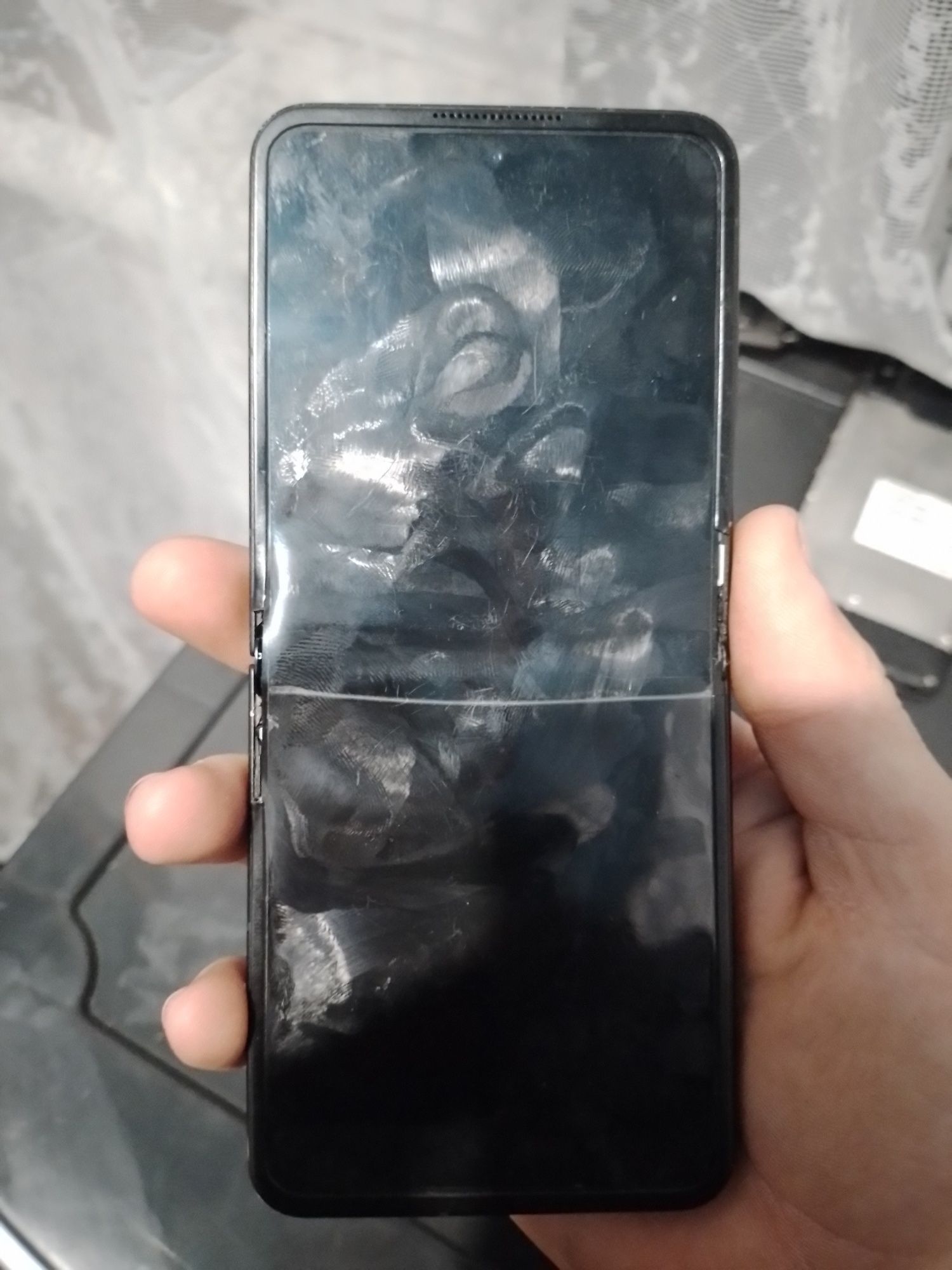 ZTE Nubia Flip 5g 256гб