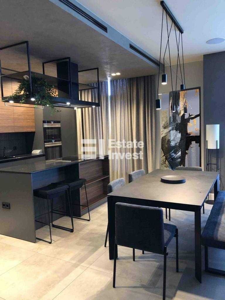 Продам 4 кімн. квартиру в новобудові на вул. Чернишевська, 31А