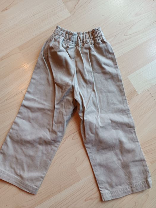 Spodnie beżowe eleganckie rozm 2latka 98, 104, 110