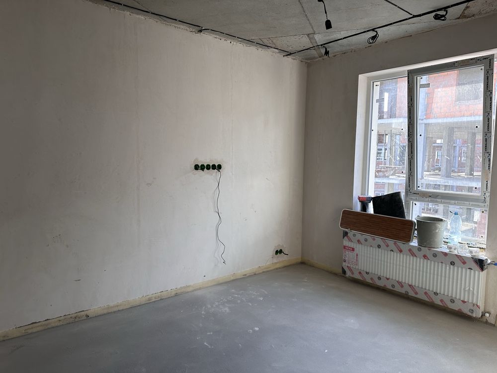 Продам три кімнатну квартиру на Вулецькій, 92 кв.м