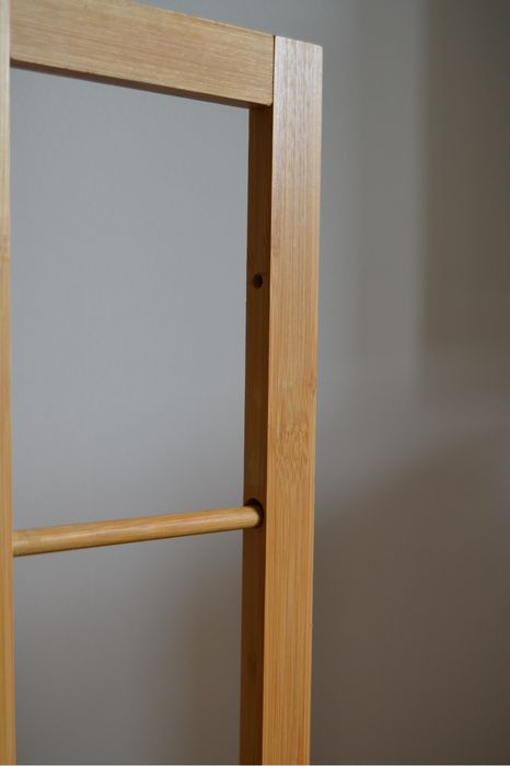 regały łazienkowe + uchwyt na papier toaletowy