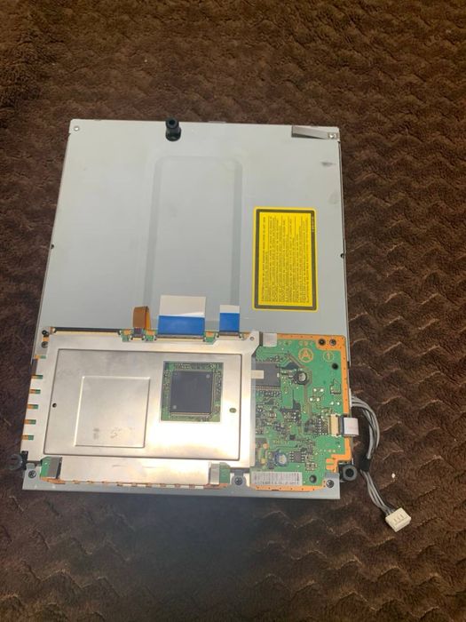 Продам на запчастини PS3 Fat CECHG04