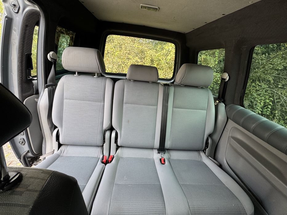 Volkswagen Caddy 2011 1.6 tdi Після ДТП!