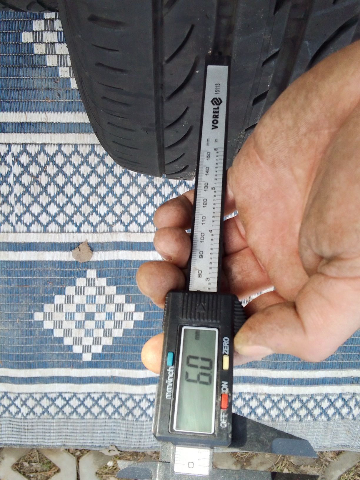 Cena za 2 Opony letnie 245/40r19 PIRELLI 6mm