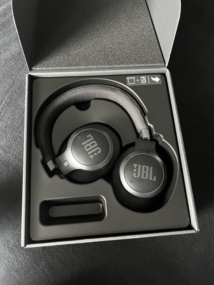 Słuchawki nauszne JBL Live 660NC (nie airpods, technics, sony)