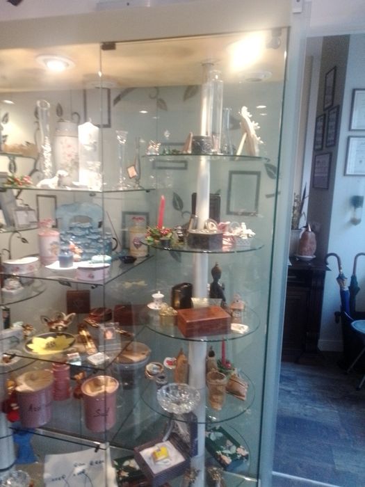 VITRINE expositor c/ 2 prateleiras rotativas