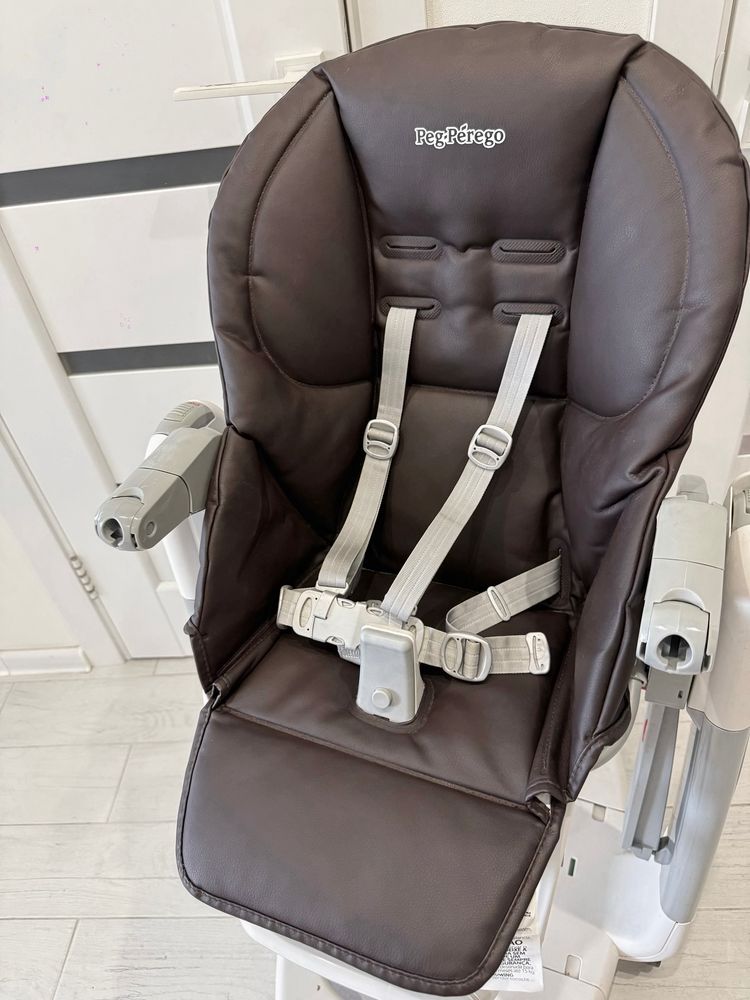 Стульчик-качалка Peg-Perego Tatamia FOLLOW ME (Cacao)