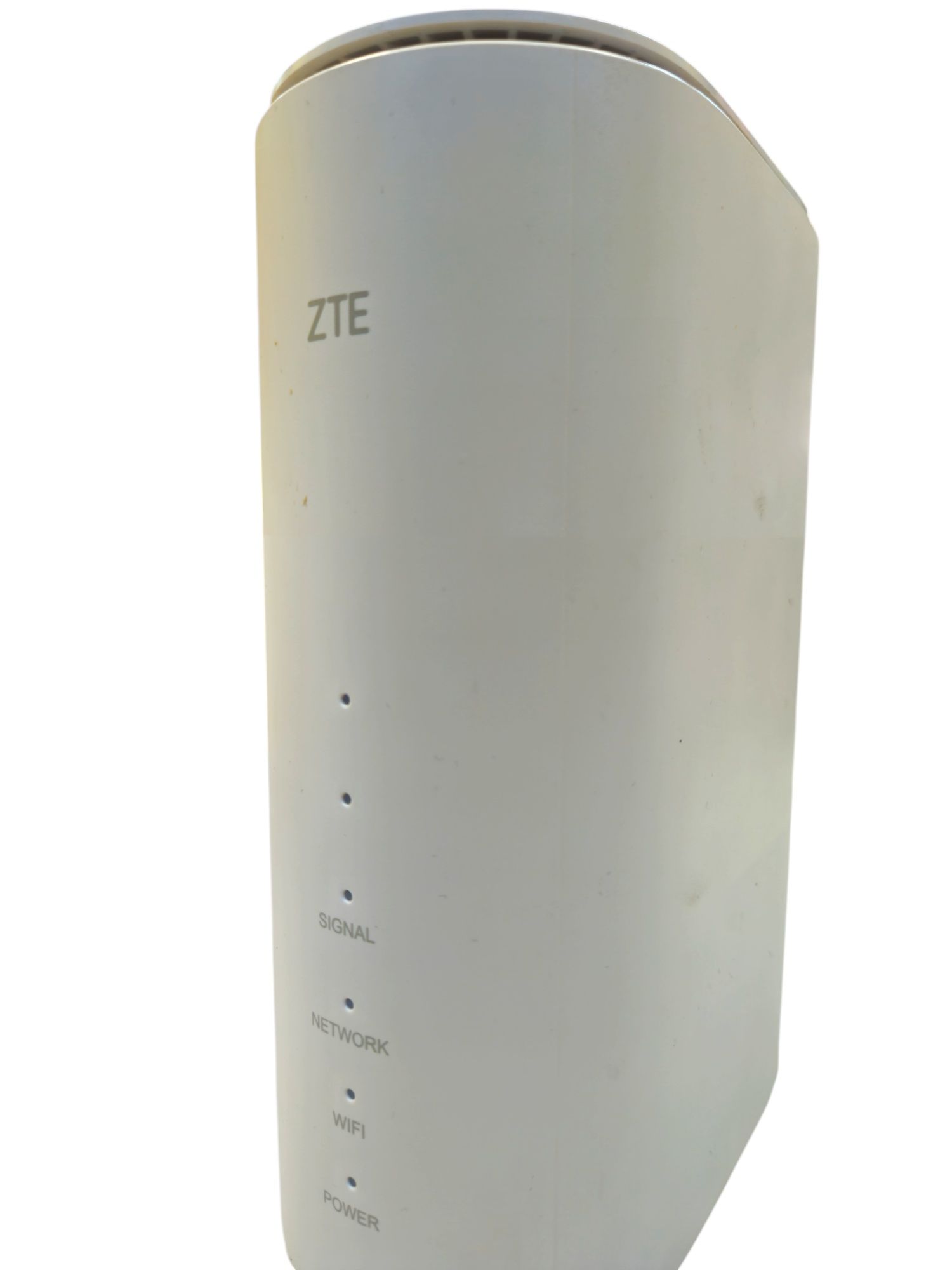 ROUTER ZTE MC801A 5G | Zasilanie | Komis66
