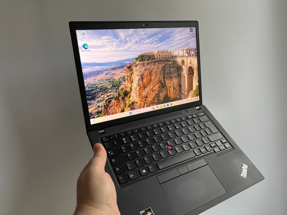 Laptop Lenovo ThinkPad A285 Ryzen 5 Pro 2500U 16/256GB 10P FV23%