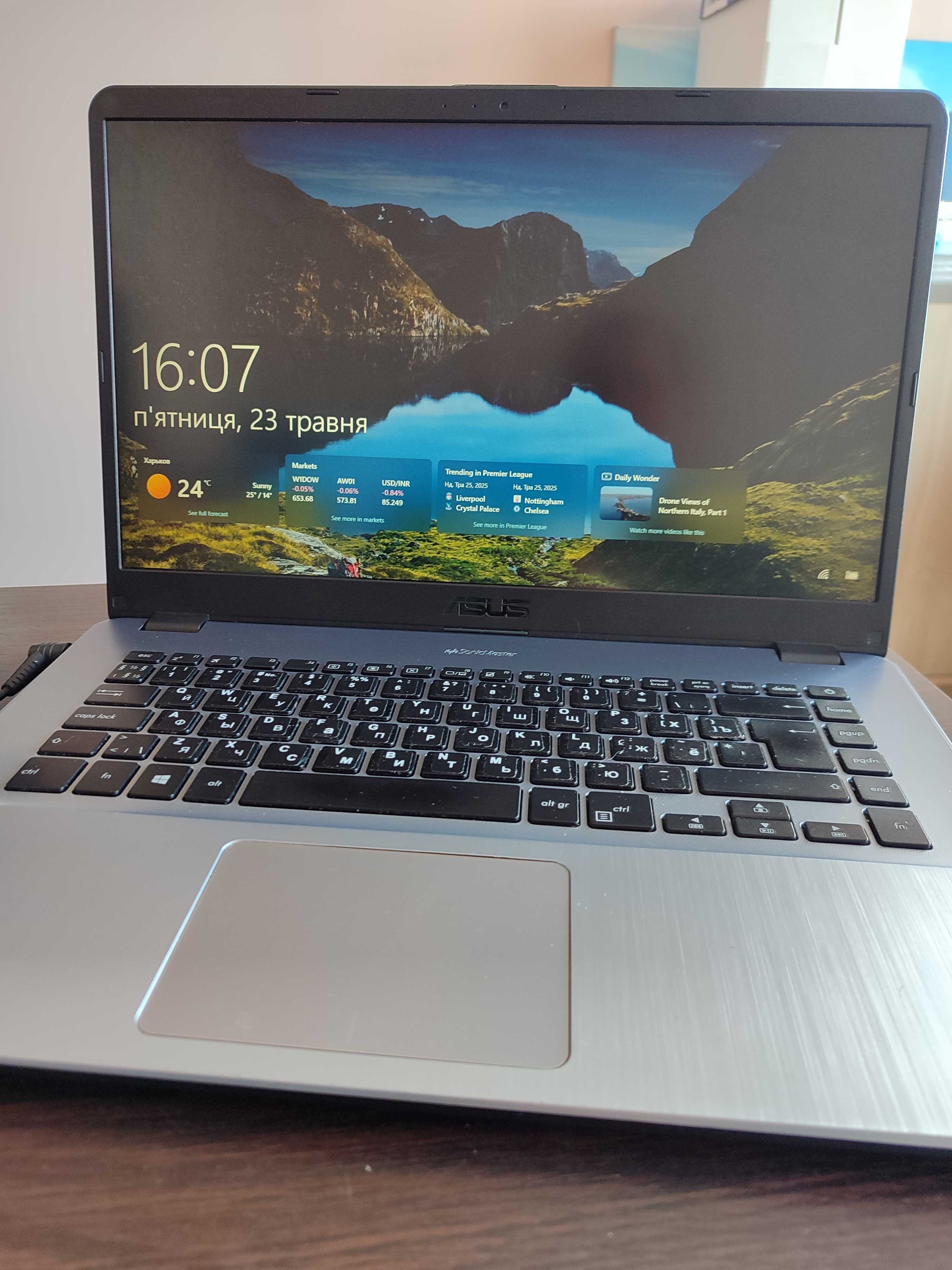 Ноутбук Asus X505b, 15.6 Full HD мат, AMD A9-9425 (3.10 GHz)/8 ГБ