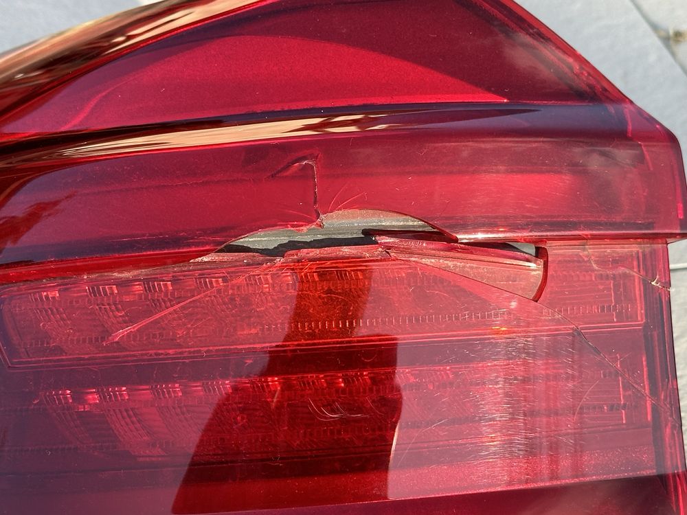 Oryginalna lampa tylna BMW X3 2018 lewa