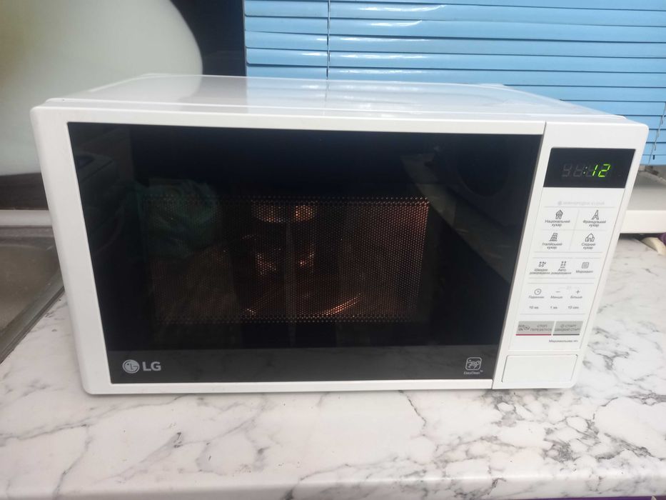 Микроволновка LG