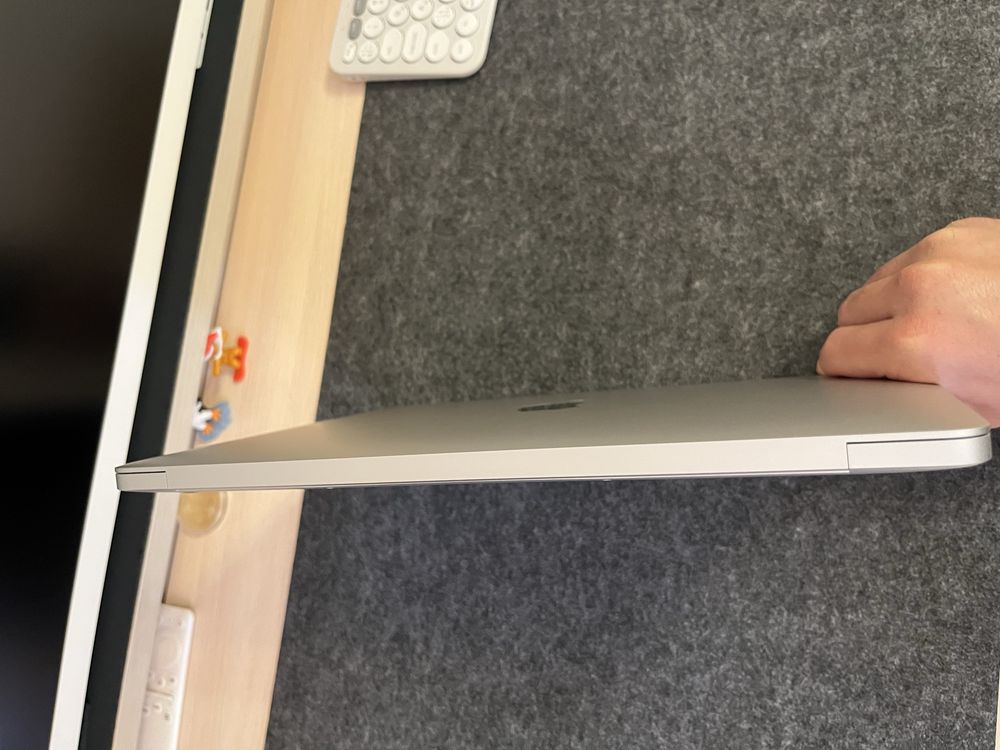 Macbook air 2020 m1, 8 gb, 256 gb