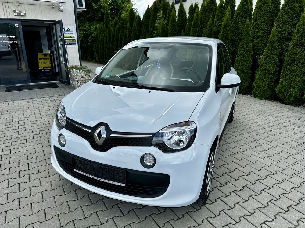 RENAULT TWINGO// 1.O benzyna// 2016 rok