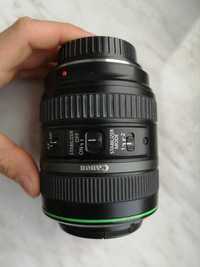 Canon zoom lens EF 70-300mm 1:4.5-5.6 DO IS USM