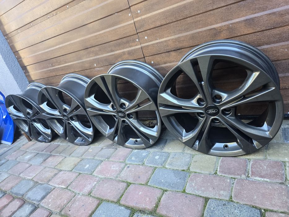 Ford Mondeo MK4 17 cali 5x108 7J ET50