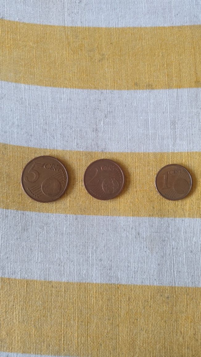 Moedas de 5 - 2 - 1 ; cêntimos