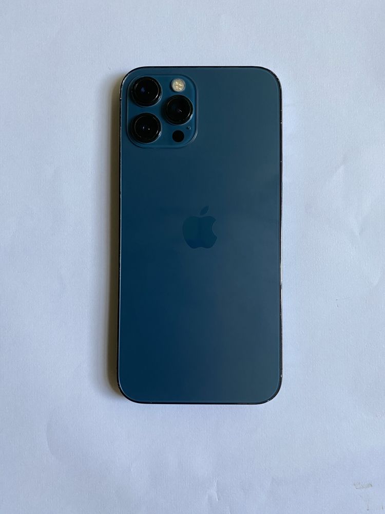 Продам Айфон 12 про макс 128 GB