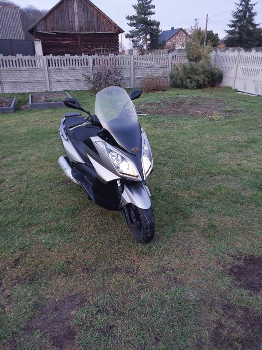 Sprzedam skuter 125i