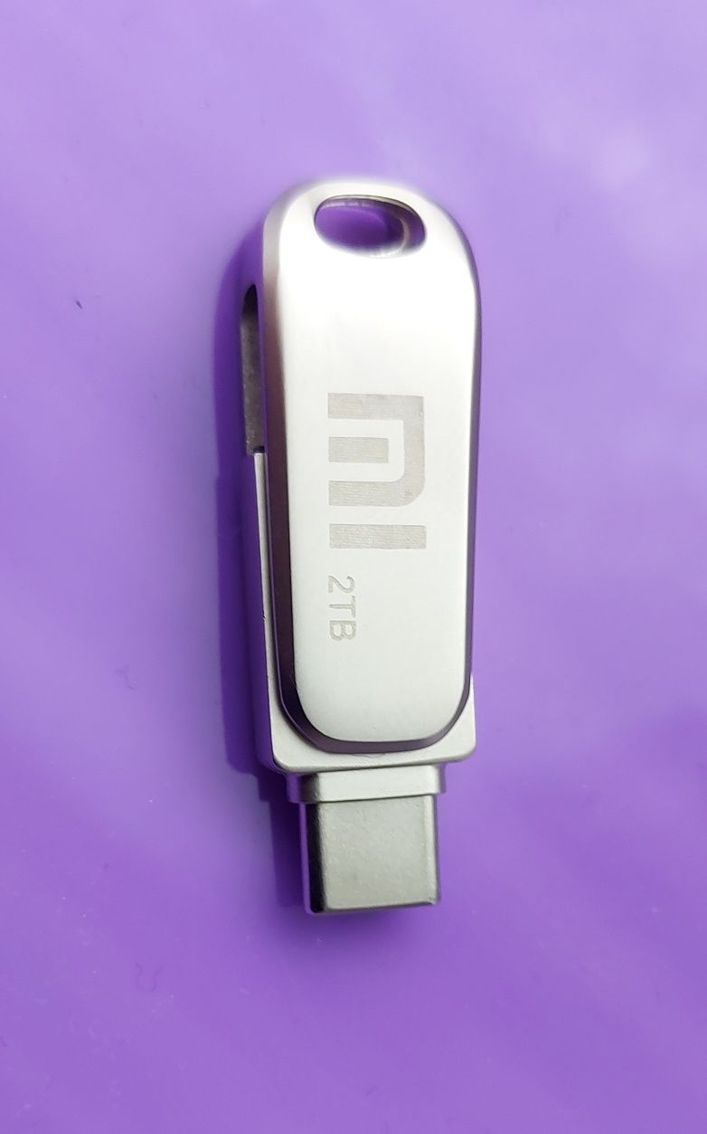 USB- tipe C flash накопичувач 2ТВ