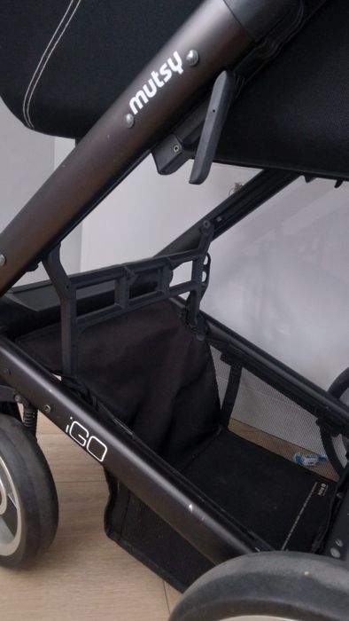 Sprzedam używany wózek 2w1 MUTSY IGO