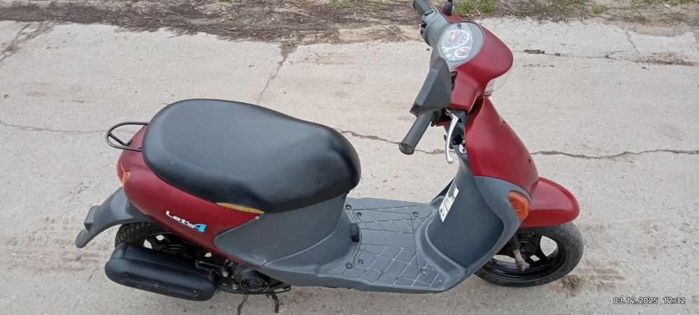 Продам мопед Suzuki