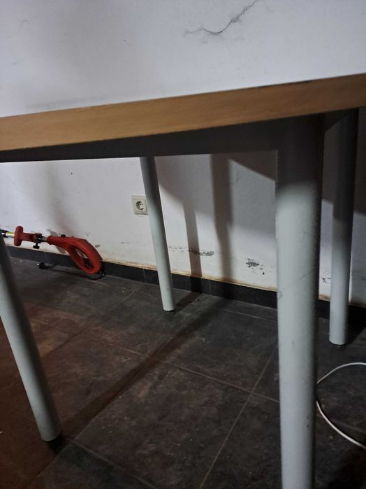 Mesa secretaria redonda