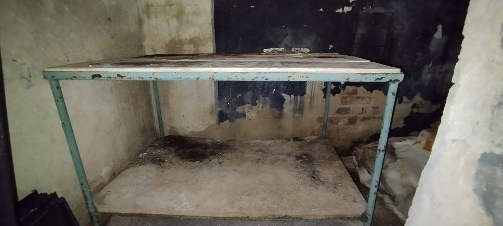 Sprzedam stół roboczy, warsztatowy, metalowy