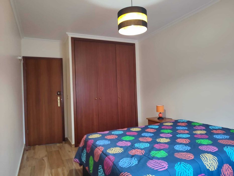 Alugo Apartamento / Quarto em Beja