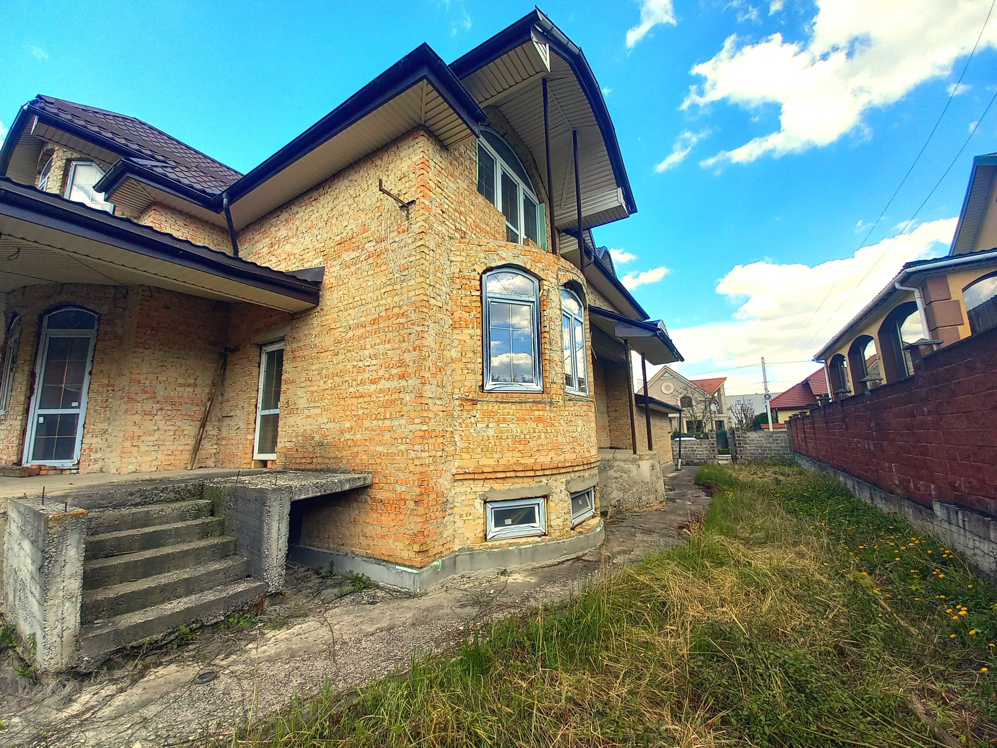 Продам будинок район МЕЛРОУЗ (Буковинська-Костромська)