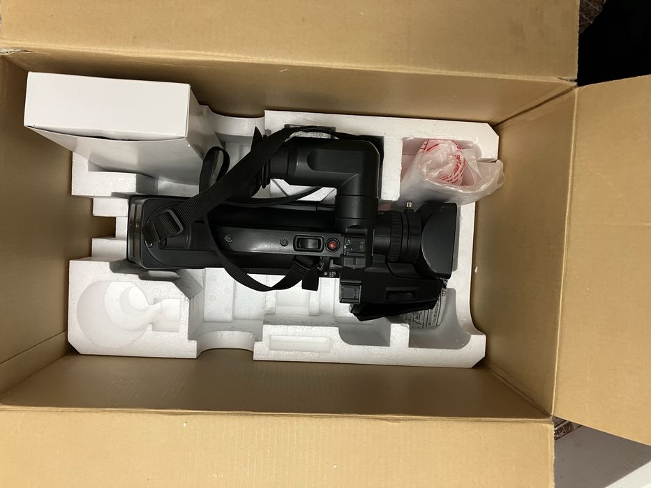 Відеокамера видеокамера panasonic NV-MD10000GC