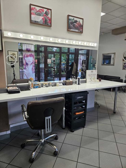 Stanowisko fryzjerskie - botox keratynowy ul. Kościuszki