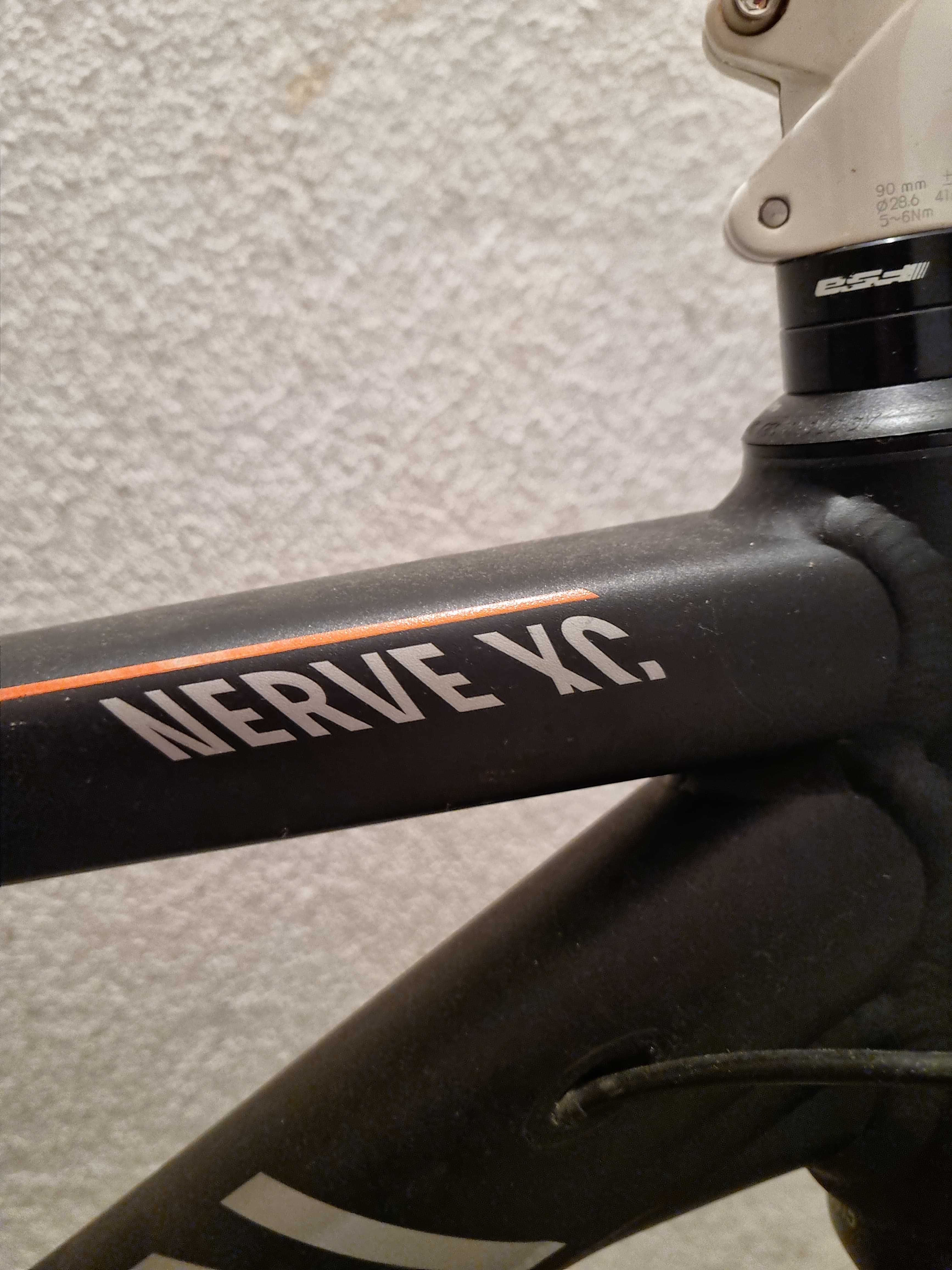 Canyon Nerve XC F8