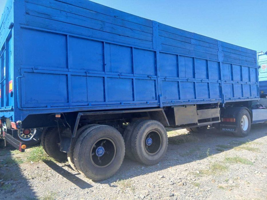 Причіп Напівпричіп