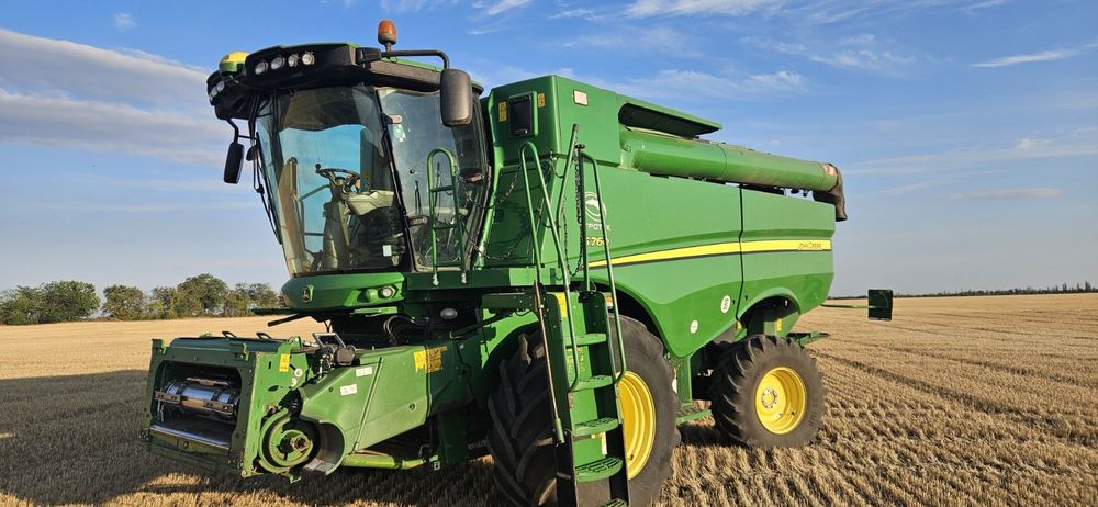Комбайн John Deere S760 (430 к.с.)