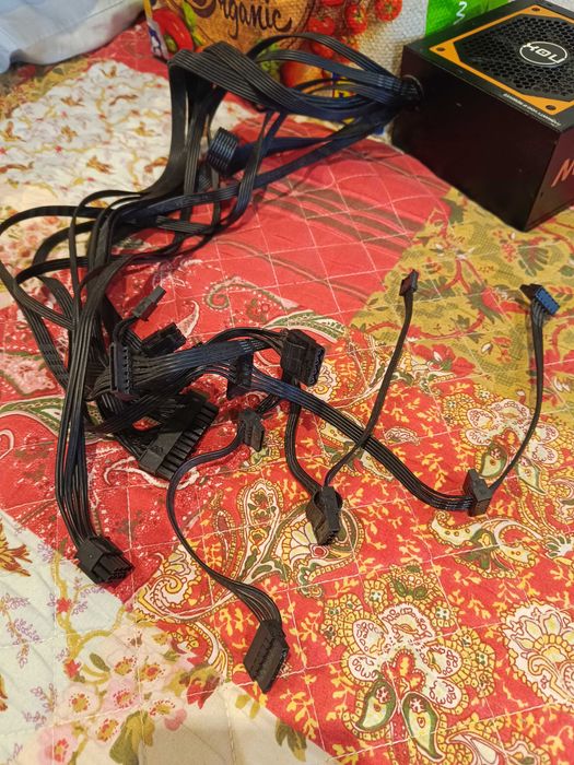 Fonte de alimentação VX650W Nox Urano