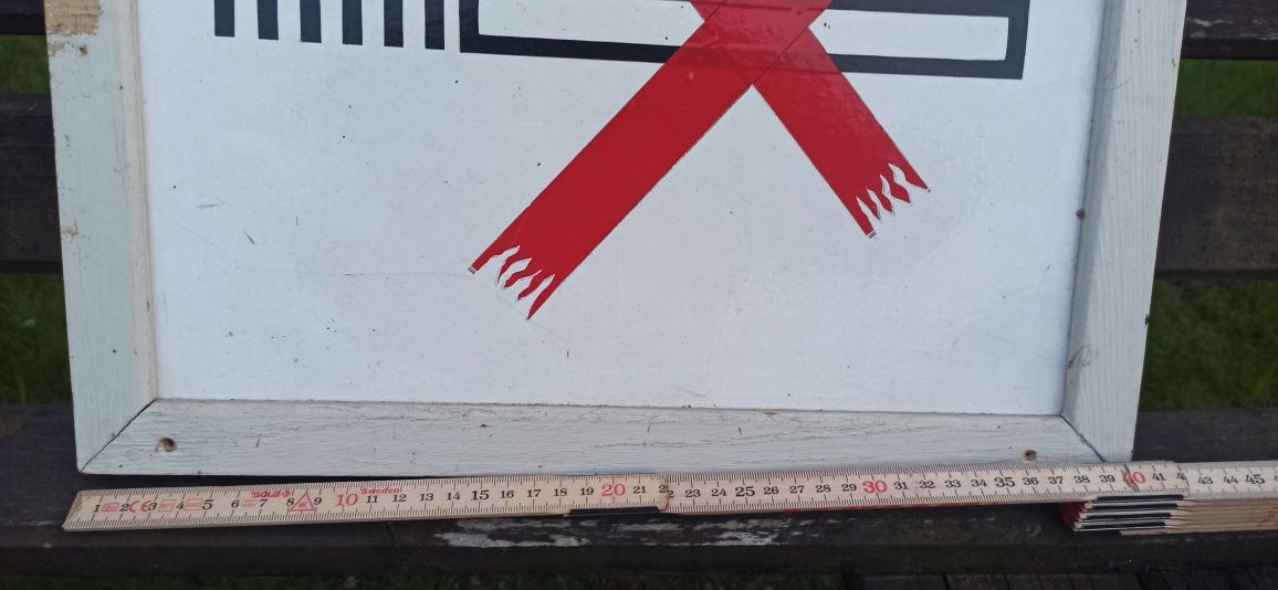 Stara kolejowa tablica PRL