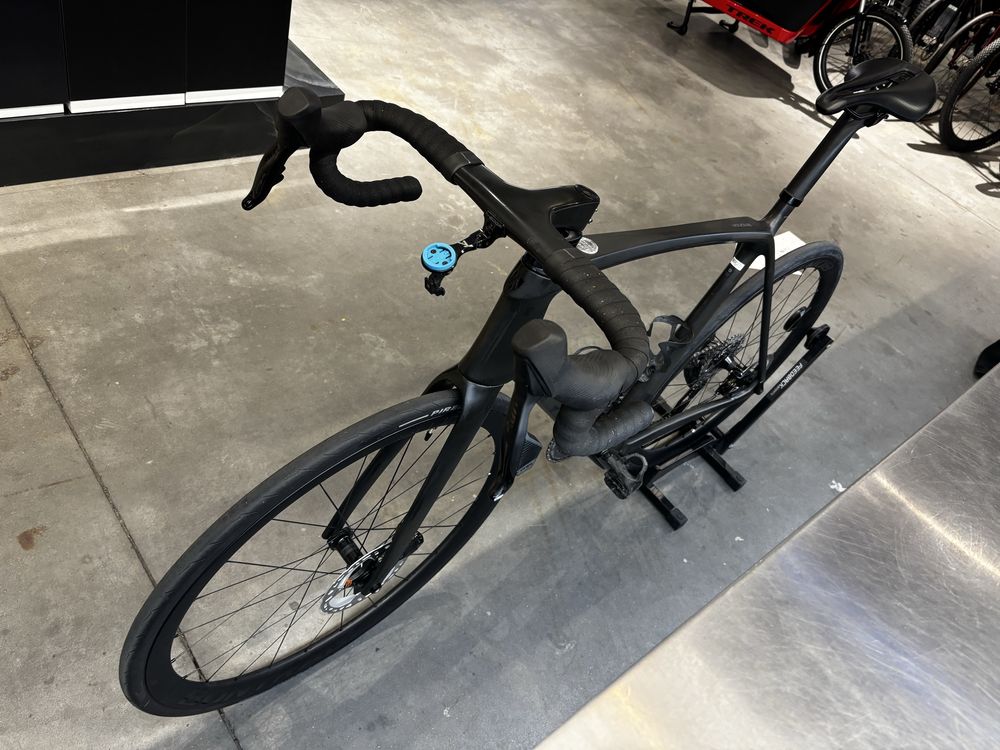 Trek Émonda SLR 6 eTap 2022 – Rozmiar 60 kolor Matte Onyx Carbon
