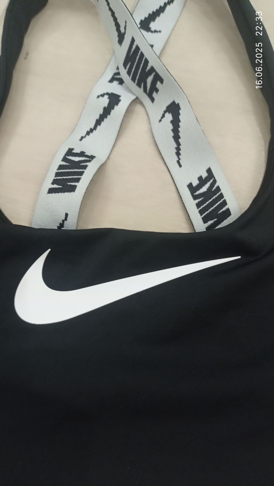 Верх ,низ купальника Nike